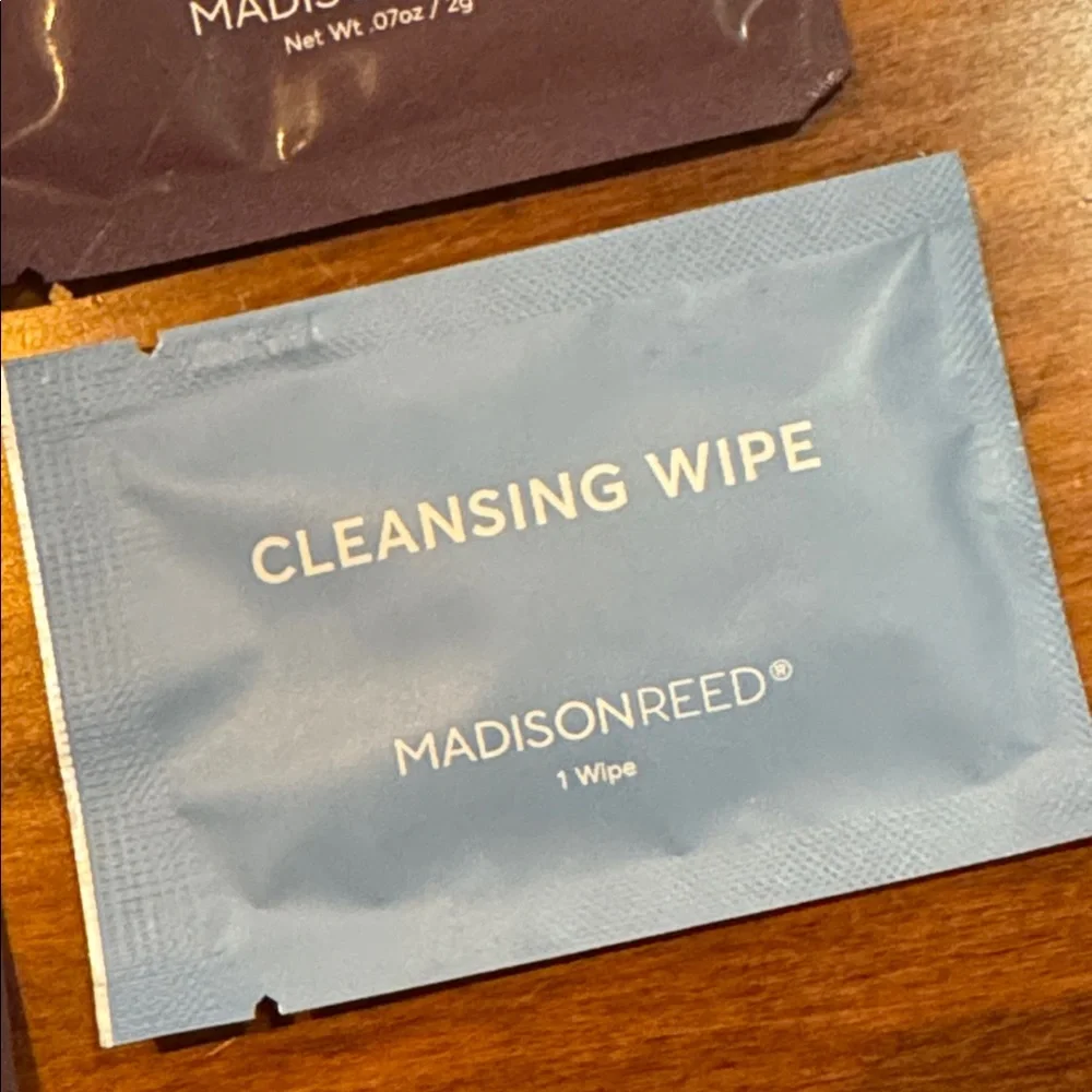 NIP Madison Reed Lot of 19 10 Caps 8 Barrier Cream 1 Cleansing Wipe New!!